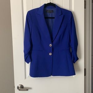 Tahari Skirt Suit
